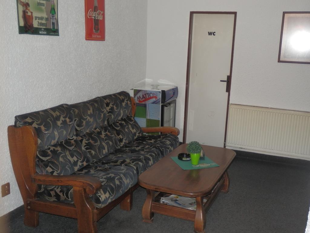 Ubytovna Pod Mostem Ostrava Bagian luar foto