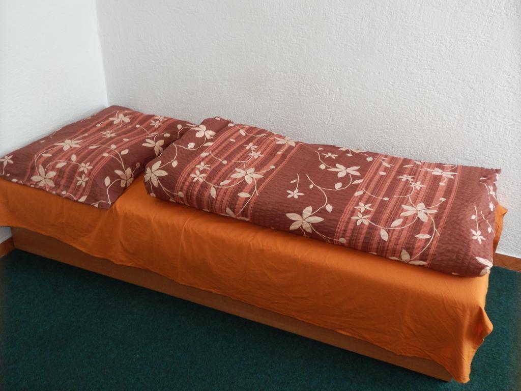 Ubytovna Pod Mostem Ostrava Ruang foto